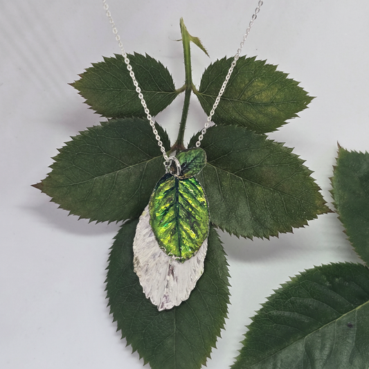 Double Rose Leaf Pendant Necklace