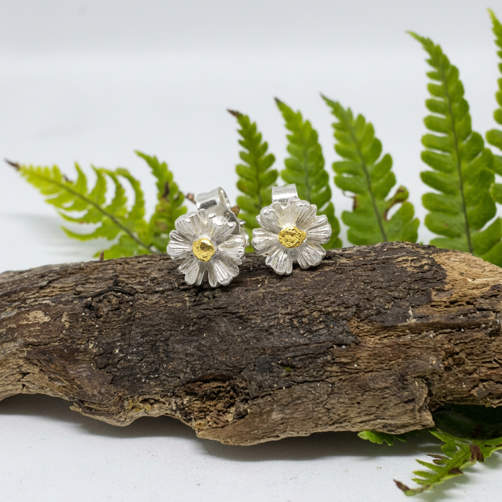 Silver Daisy Stud Earrings with Keum-boo Gold Centres