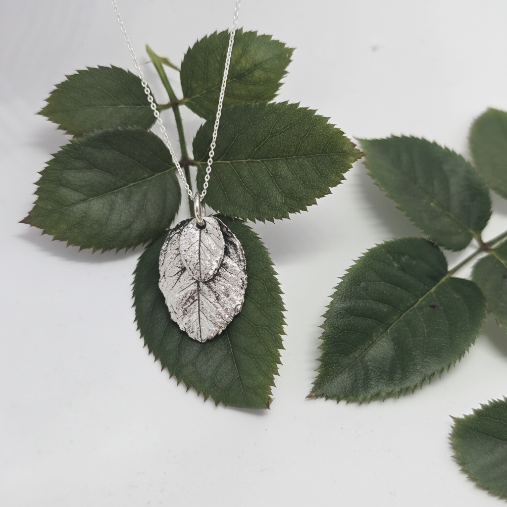 Double Rose Leaf Pendant Necklace